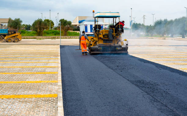 Reliable Lindenhurst, NY Driveway Paving Services Solutions